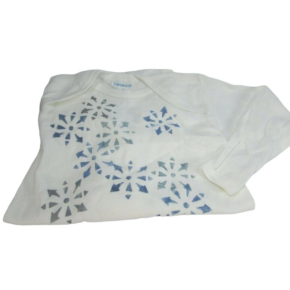 Handpainted Boy Girl 1 Piece Snowflakes Long Sleeve Small 13 -18 lbs 29927